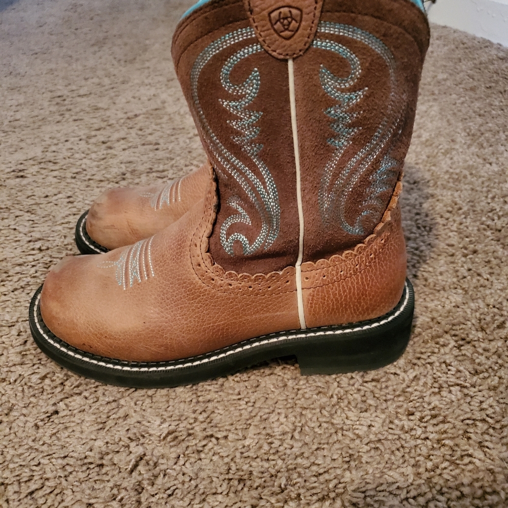 Ariat Fatbaby Cowgirl boots